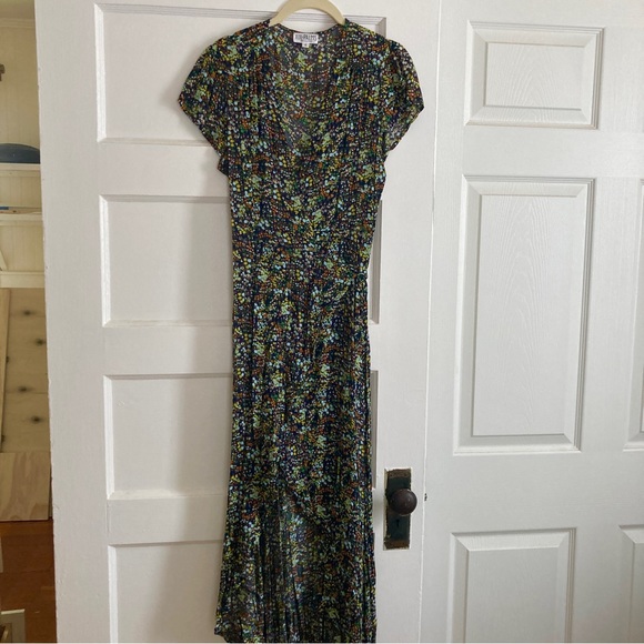XIX Palms Dresses & Skirts - Floral Wrap Dress